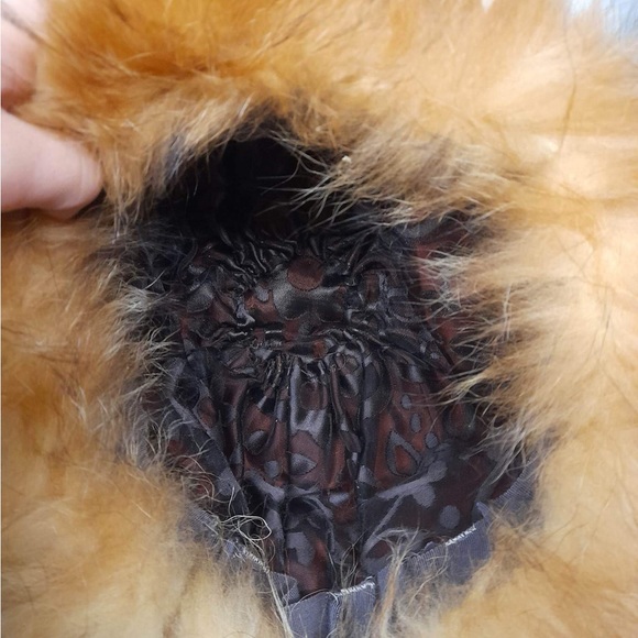 Real fur hat and scarf💚 - Picture 3 of 7